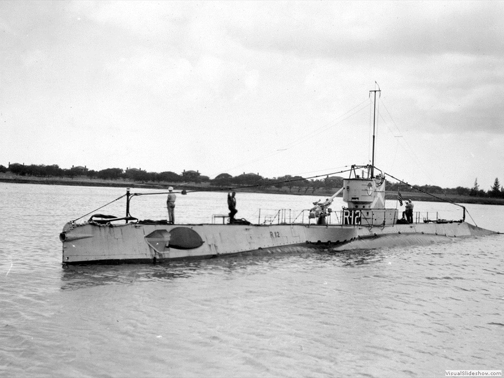 USS R-12 (SS-89)