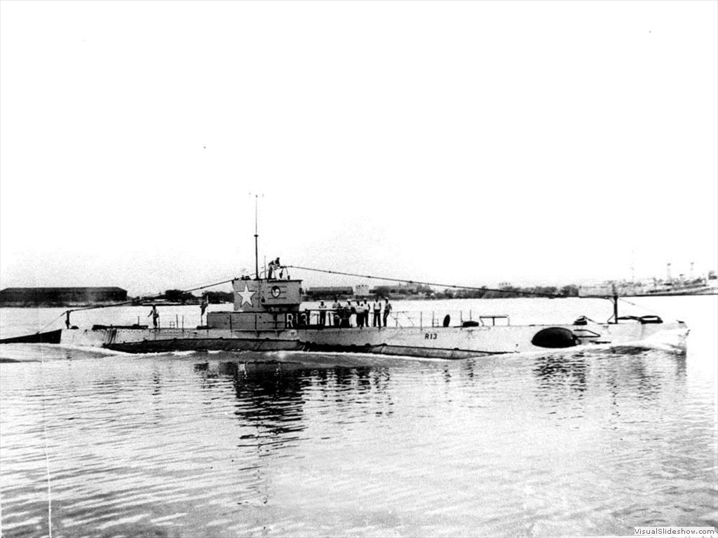 USS R-13 (SS-90)