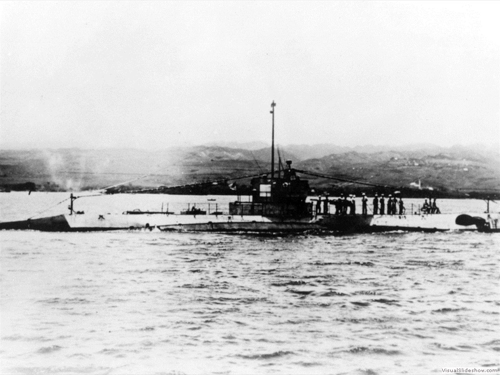 USS R-15 (SS-92)