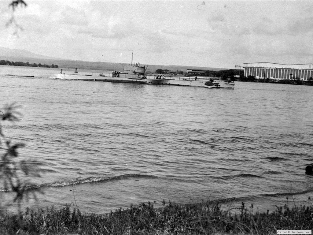 USS R-18 (SS-95)