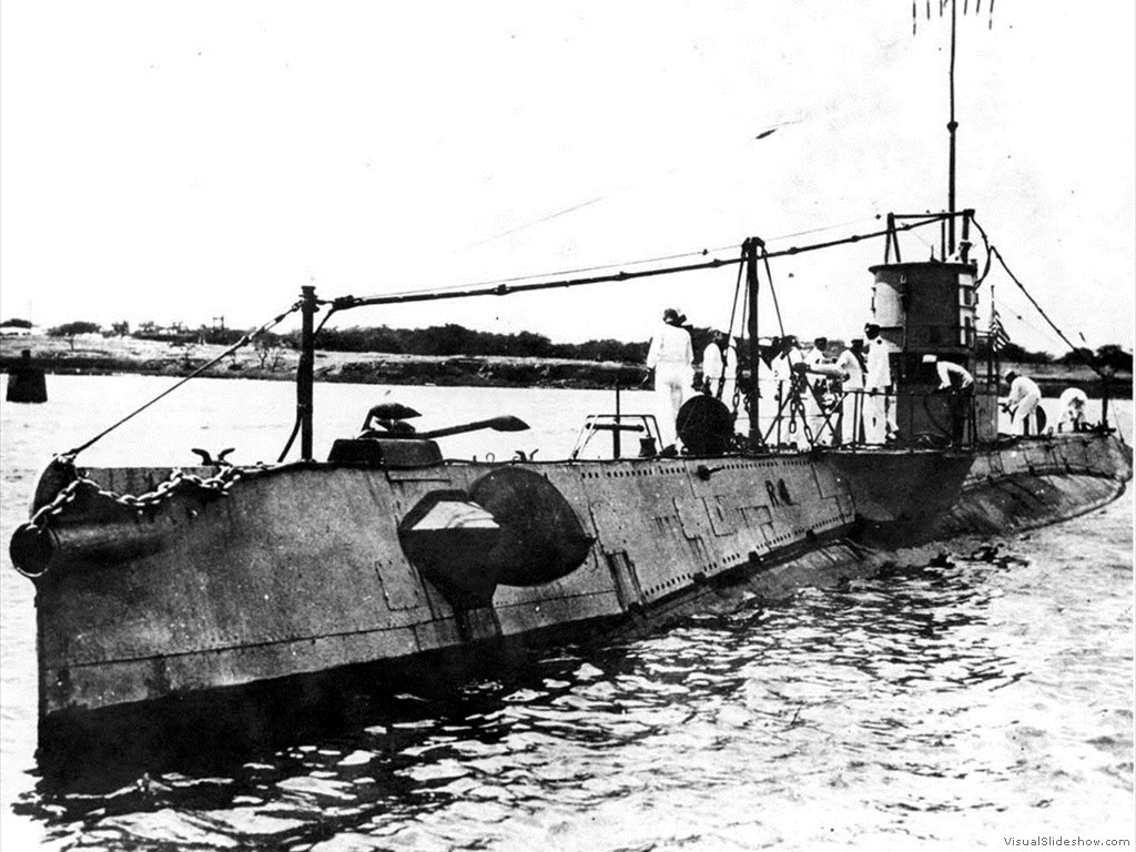 USS R-4 (SS-81)