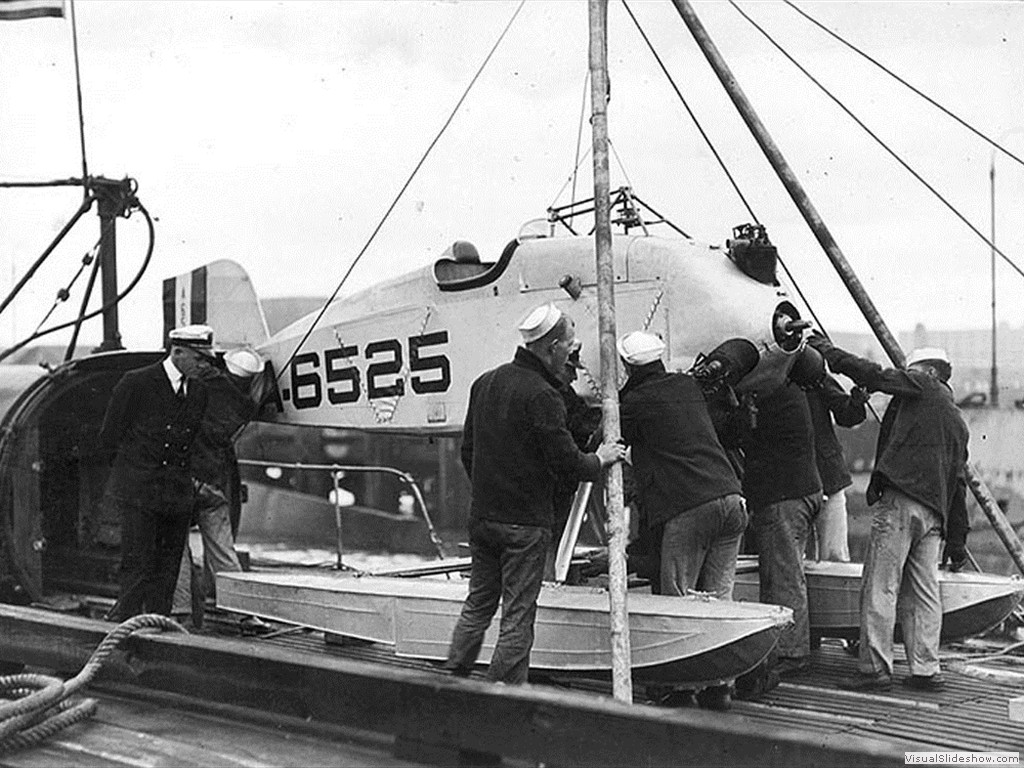 USS S-1 (SS-105)-2